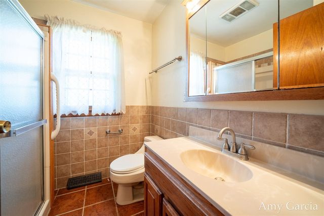3530 11 Mile Road, Rockford, MI 49341