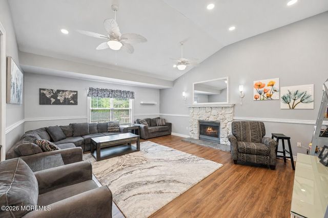 30 Kentucky Drive, Hazlet, NJ 07730