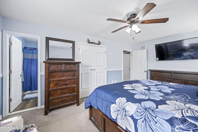 30 Kentucky Drive, Hazlet, NJ 07730