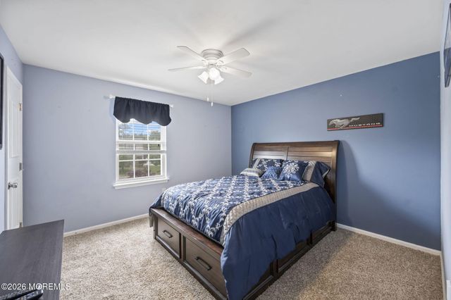 30 Kentucky Drive, Hazlet, NJ 07730