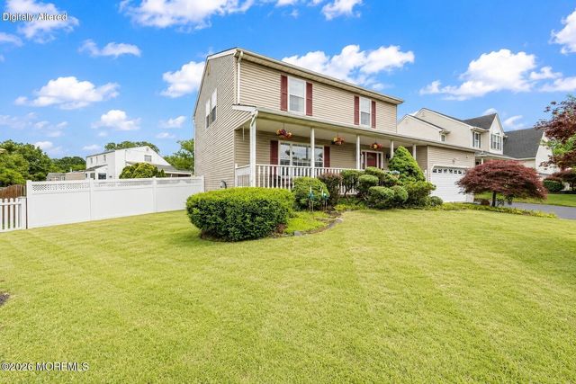 30 Kentucky Drive, Hazlet, NJ 07730