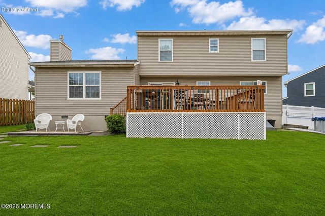 30 Kentucky Drive, Hazlet, NJ 07730