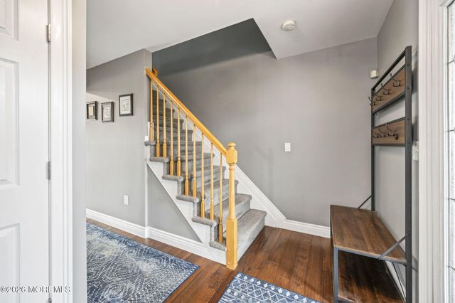 30 Kentucky Drive, Hazlet, NJ 07730