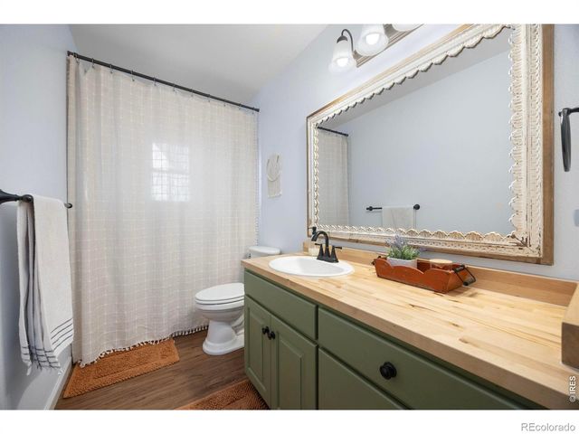 5215 E County Road 16, Loveland, CO 80537