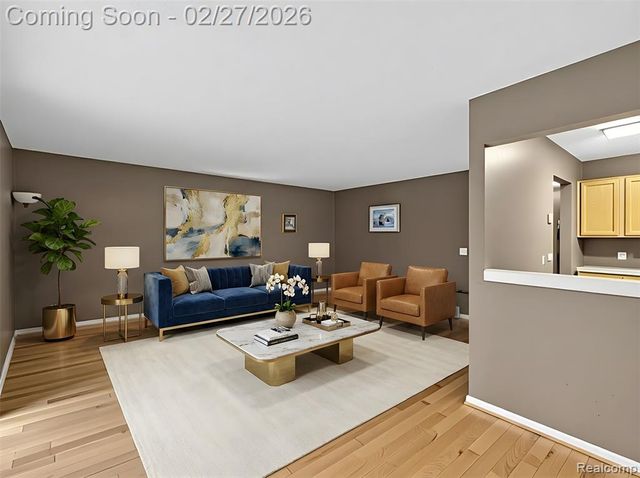 35652 Castlewood Court, Westland, MI 48185