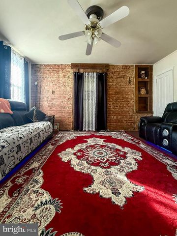 352 E NEW ST, Lancaster, PA 17602