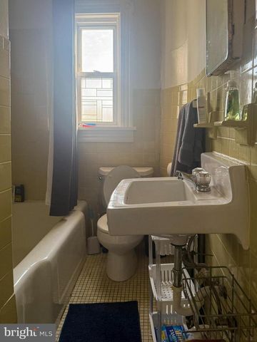352 E NEW ST, Lancaster, PA 17602