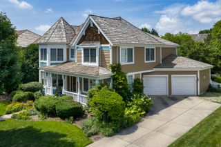 1510 Monterey Drive, Glenview, IL 60026