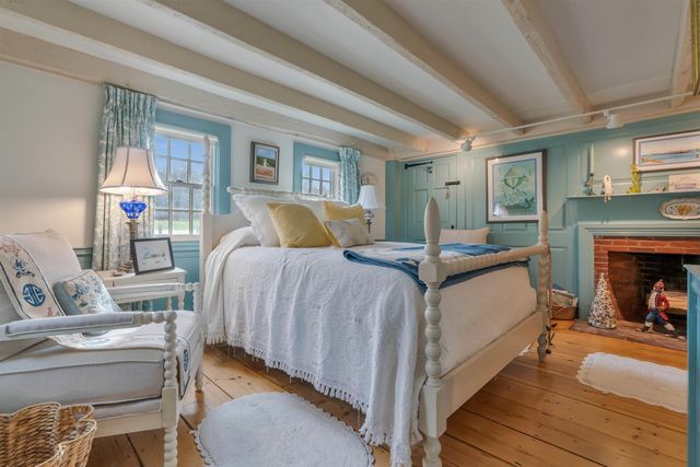151 Dover Point Road, Dover, NH 03820