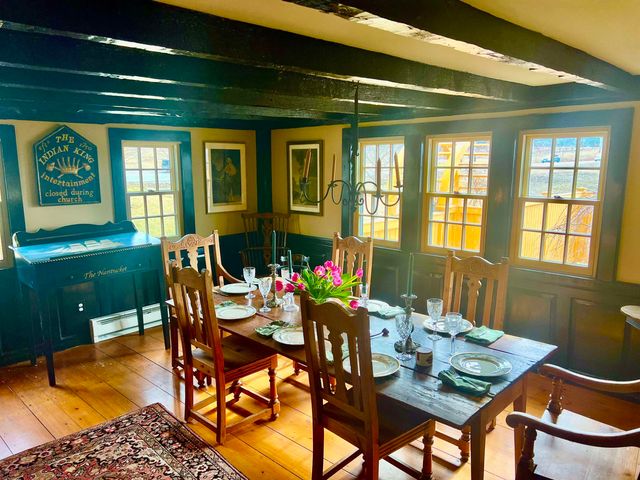 151 Dover Point Road, Dover, NH 03820