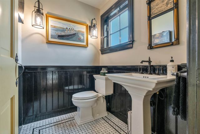 151 Dover Point Road, Dover, NH 03820