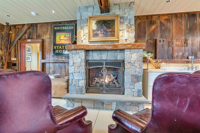 151 Dover Point Road, Dover, NH 03820