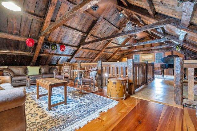 151 Dover Point Road, Dover, NH 03820
