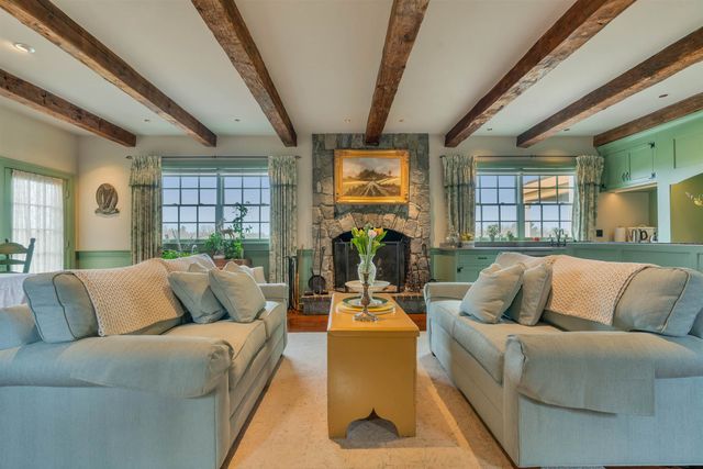 151 Dover Point Road, Dover, NH 03820