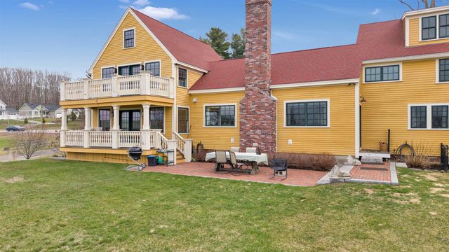 151 Dover Point Road, Dover, NH 03820