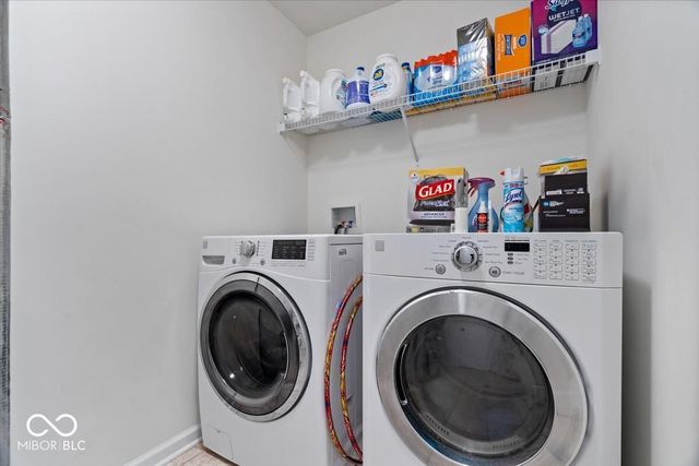 1933 Jessica Court, Indianapolis, IN 46239