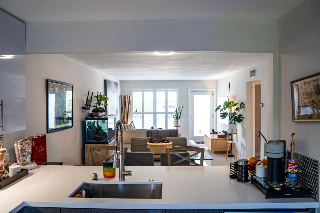 55 SE 14th Street 1110, Boca Raton, FL 33432