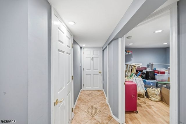 13 George St 2X, Fair Lawn Boro, NJ 07410