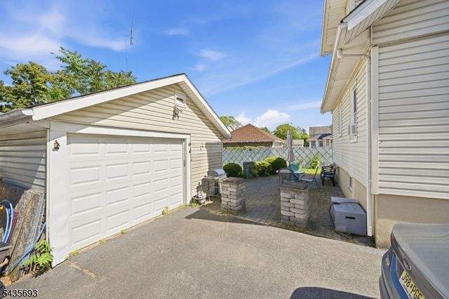 13 George St 2X, Fair Lawn Boro, NJ 07410