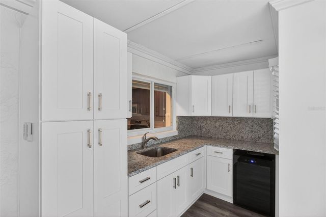 6660 CAPE HATTERAS WAY NE 2, St Petersburg, FL 33702