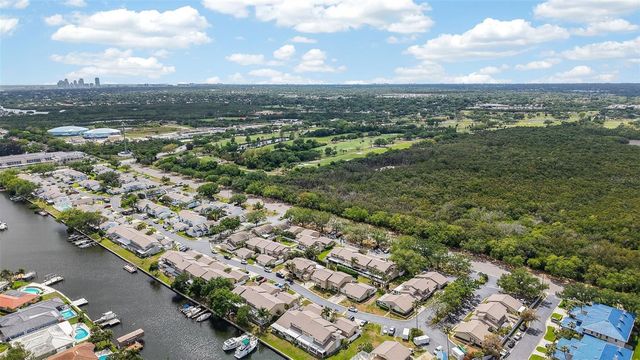 6660 CAPE HATTERAS WAY NE 2, St Petersburg, FL 33702