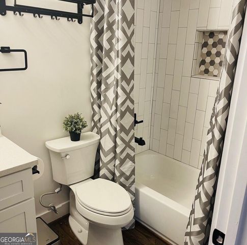 2235 Baker Road NW, Atlanta, GA 30318