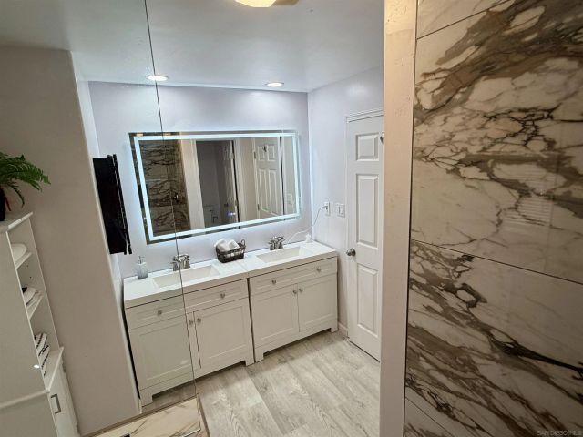 15420 OLDE HWY 80 79, El Cajon, CA 92021