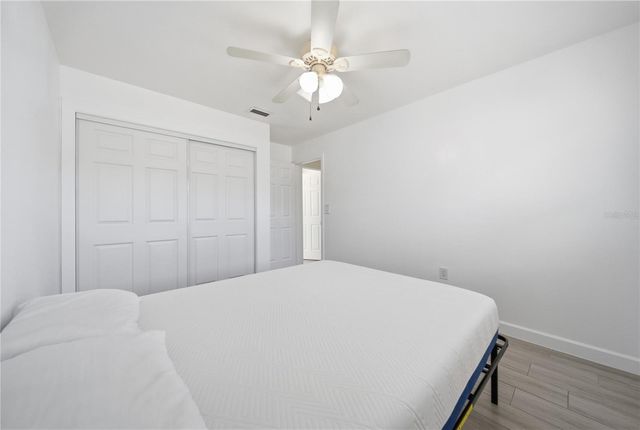 6292 109TH AVENUE N, Pinellas Park, FL 33782
