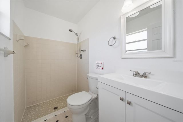 6292 109TH AVENUE N, Pinellas Park, FL 33782