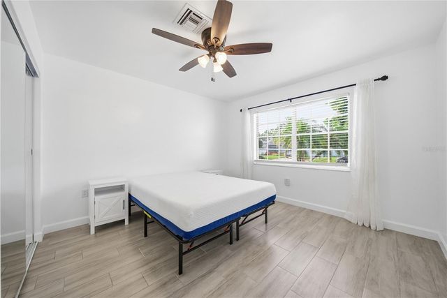 6292 109TH AVENUE N, Pinellas Park, FL 33782