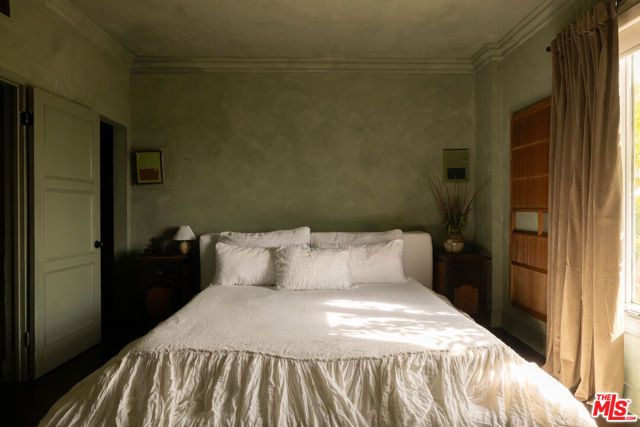 1424 N Crescent Heights Boulevard 34, West Hollywood, CA 90046