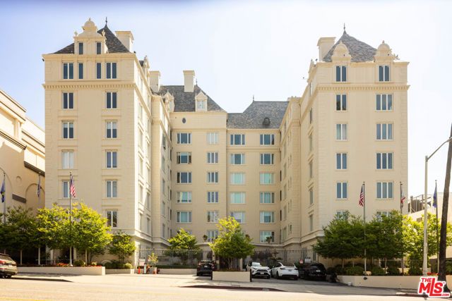 1424 N Crescent Heights Boulevard 34, West Hollywood, CA 90046