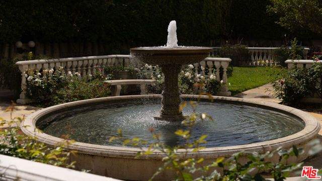 1424 N Crescent Heights Boulevard 34, West Hollywood, CA 90046