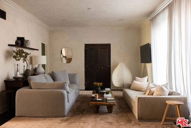 1424 N Crescent Heights Boulevard 34, West Hollywood, CA 90046