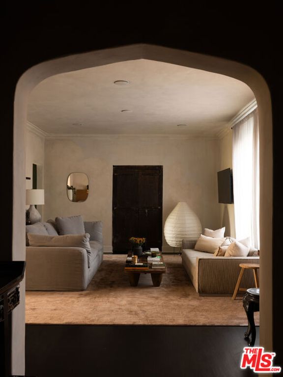 1424 N Crescent Heights Boulevard 34, West Hollywood, CA 90046