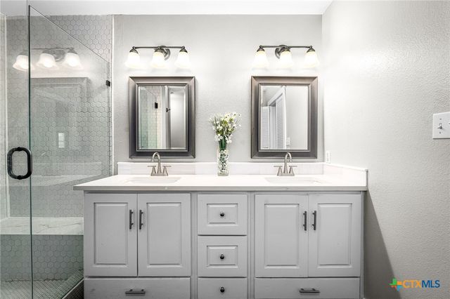 1616 Sunnycrest Circle, New Braunfels, TX 78130