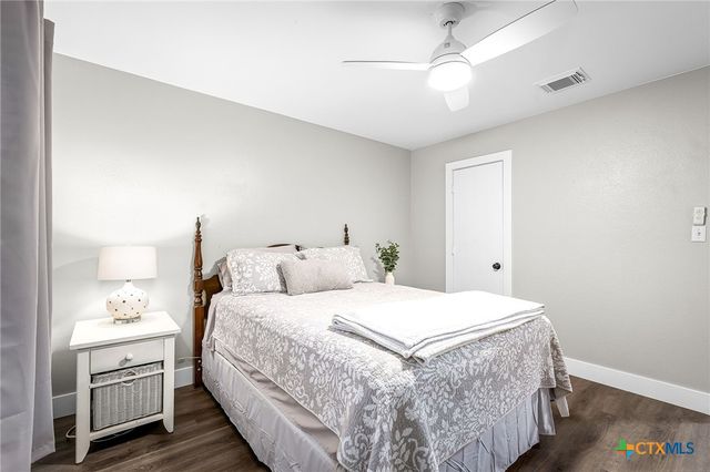 1616 Sunnycrest Circle, New Braunfels, TX 78130