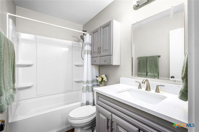 1616 Sunnycrest Circle, New Braunfels, TX 78130