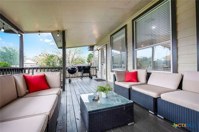 1616 Sunnycrest Circle, New Braunfels, TX 78130