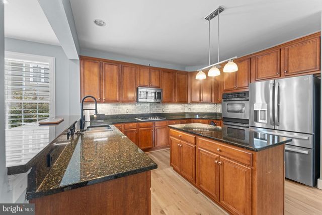 43344 MARKHAM PL, Ashburn, VA 20147