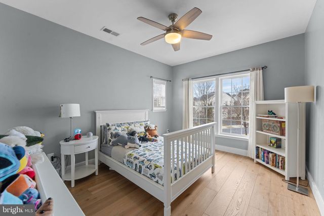 43344 MARKHAM PL, Ashburn, VA 20147