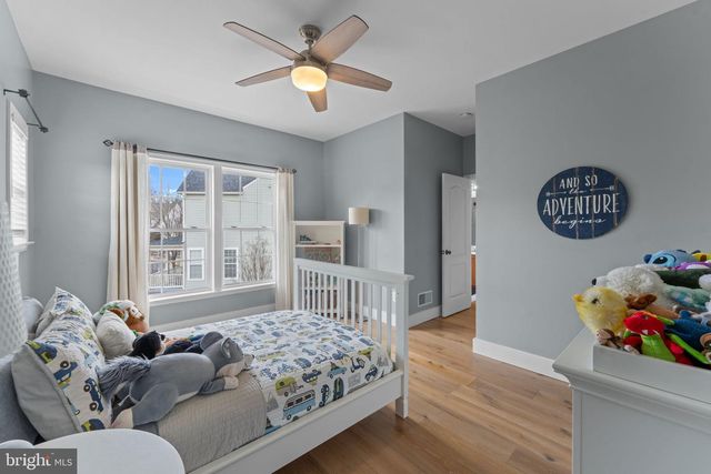 43344 MARKHAM PL, Ashburn, VA 20147