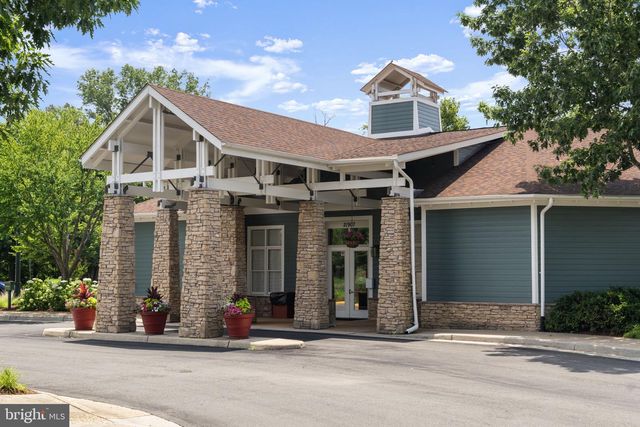 43344 MARKHAM PL, Ashburn, VA 20147