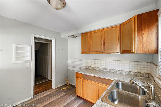 14073 Collingham Drive, Detroit, MI 48205