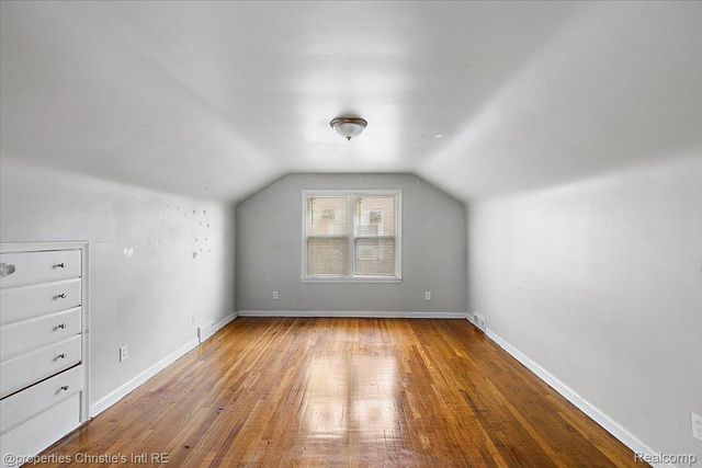 14073 Collingham Drive, Detroit, MI 48205