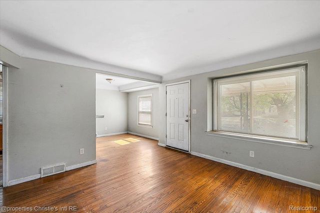 14073 Collingham Drive, Detroit, MI 48205