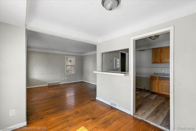 14073 Collingham Drive, Detroit, MI 48205