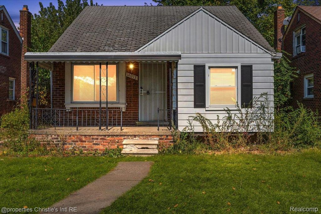 14073 Collingham Drive, Detroit, MI 48205