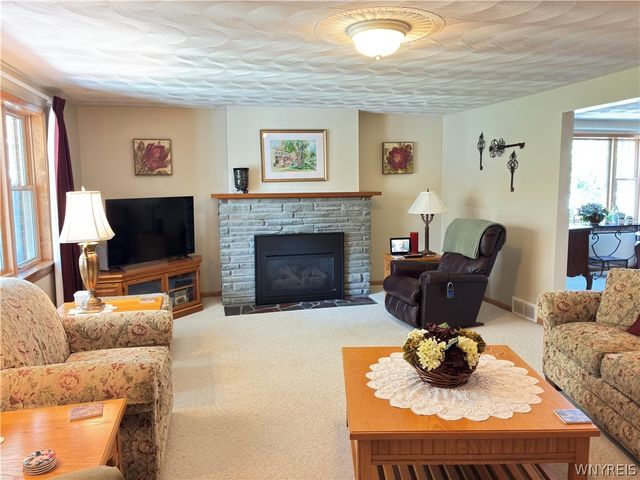 3819 Madison Avenue, Niagara Falls, NY 14305