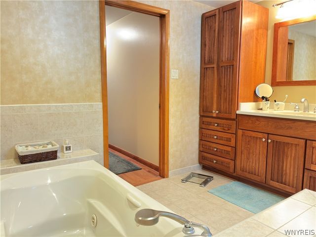 3819 Madison Avenue, Niagara Falls, NY 14305